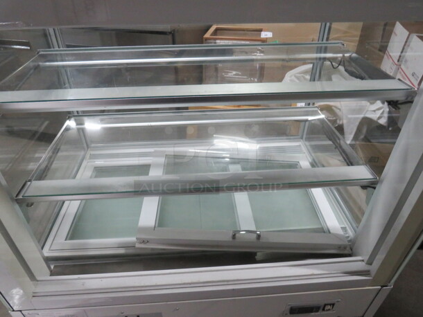One WORKING Avantco Refrigerated Display Case, With 2 Glass Shelves And 2 Rear Sliding Doors, On Casters. 110-120 Volt. #193BCD36W. 36X27X48 - Image 3 of 3