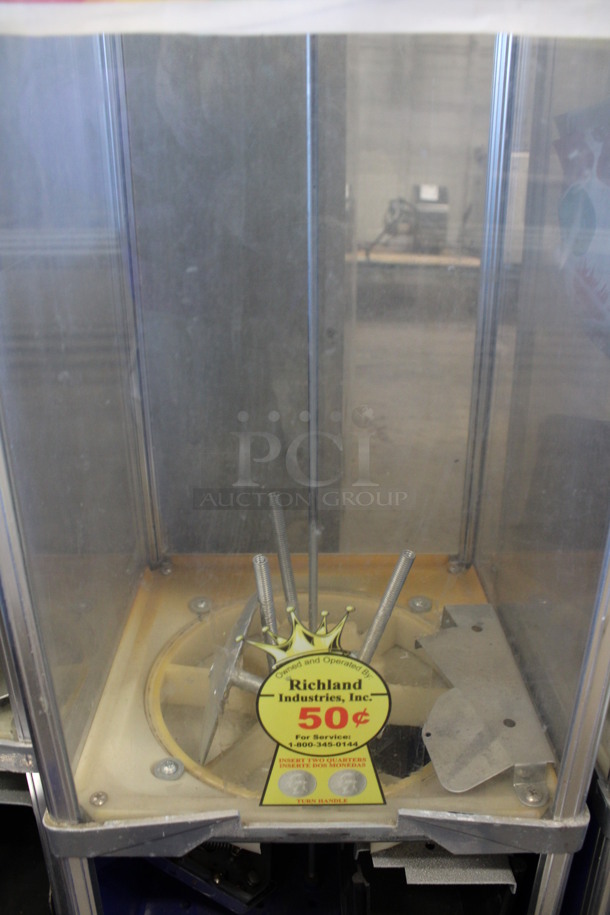 Richland Metal Single 50 Cent Manual Toy Vending Machine. 10x10x31 - Image 3 of 4