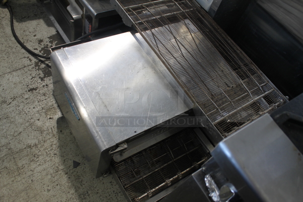 2020 Turbochef Model HhC Stainless Steel Commercial Countertop Rapid Cook Conveyor Pizza Oven. Comes w/ Extra Conveyor Belt. 208/240 Volts, 1 Phase. - Image 3 of 9