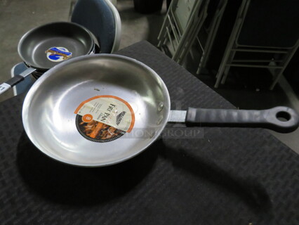 One NEW Vollrath 8 Inch  Saute Pan With Gator Grip Handle. #67908
