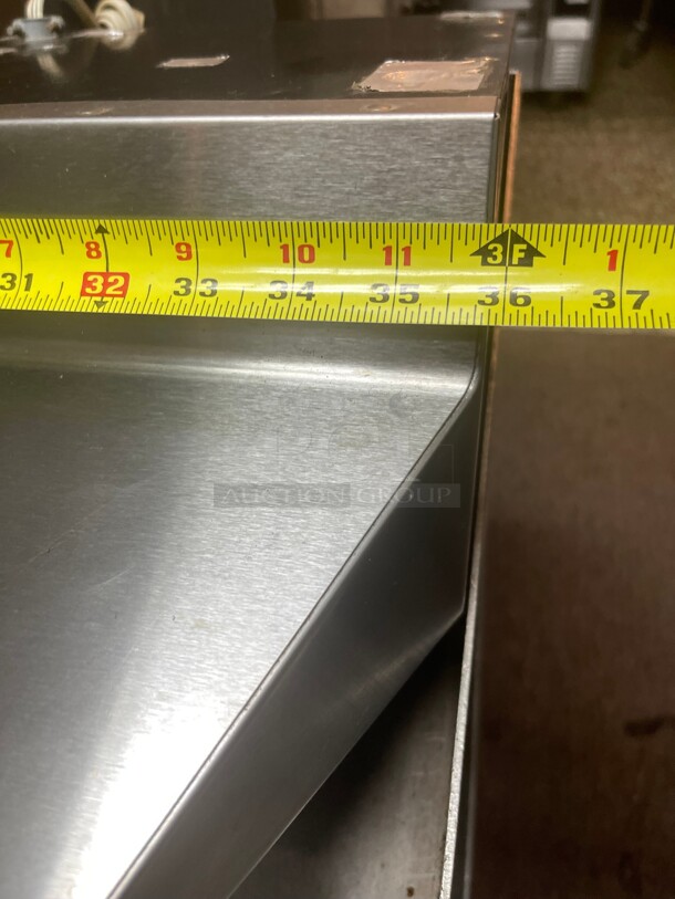 Broan Under Cabinet Range Hood  Heat Sentry™, Convertible Vent Options, UL Listed, and HVI-2100 Certified: 42 Inch, 198 CFM 115 Volt Tested and Working! - Image 7 of 9