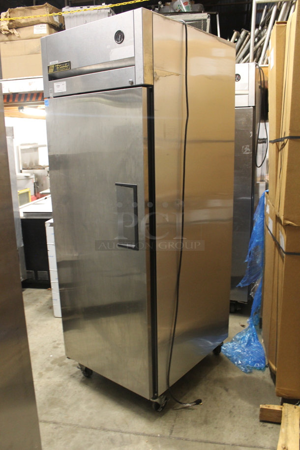 2015 True TG1R-1S Commercial Stainless Steel Single Solid Door Reach-In Cooler With Polycoated Shelves. 115V, 1 Phase. Tested and Working! - Image 3 of 5