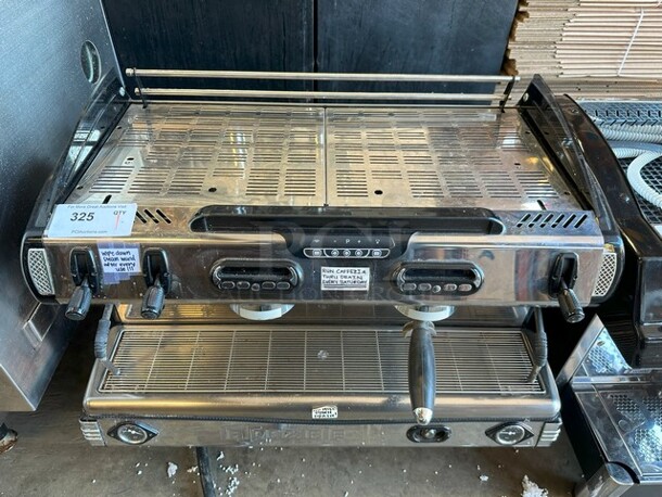 2017 La Spaziale EK2 Stainless Steel Commercial Countertop 2 Group Espresso Machine w/ Portafilter and 2 Steam Wands. 230 Volts, 1 Phase.  - Image 3 of 5