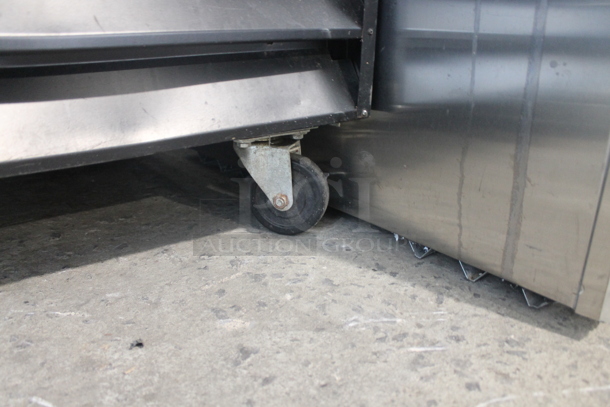 Spartan SGM-23RV Metal Commercial Single Door Reach In Cooler Merchandiser w/ Poly Coated Racks and Drink Sliders on Commercial Casters. 115 Volts, 1 Phase. Tested and Powers On But Does Not Get Cold - Image 5 of 8