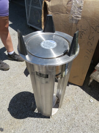 One Apw Wyott Drop In Plate Dispenser. Model# L-8.