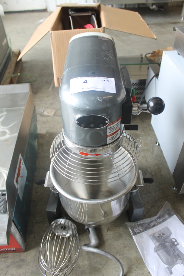 LIKE NEW! Avantco MX10 Metal Commercial Countertop 10 Quart Planetary Dough Mixer w/ Stainless Steel Bowl, Bowl Guard, Whisk and Dough Hook Attachments. 115 Volts, 1 Phase. Unit Has Only Been Used a Few Times! Tested and Working! - Image 4 of 11