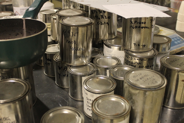 White Counter w/ Black Countertop, Doors, Drawers and Contents. BUYER MUST REMOVE. - Image 3 of 8