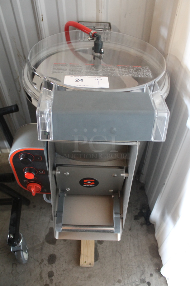 BRAND NEW SCRATCH AND DENT! Sammic PI-20 Stainless Steel Commercial Countertop 44 lb. Potato Peeler. 120 Volts, 1 Phase. Tested and Working!
 - Image 1 of 7