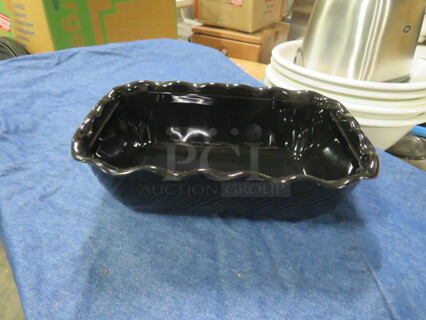 NEW Carlisle Black Tulip Deli Crock. 2XBID