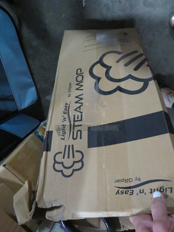 One Oapier Light ANd Easy Steam mop. - Image 1 of 1