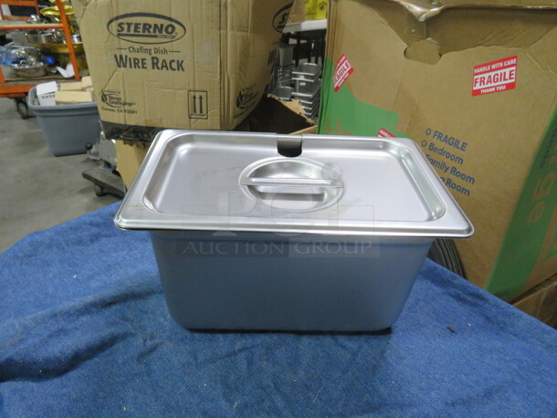 NEW 1/4 Size 6 Inch Deep Hotel Pan With Lid.  - Image 1 of 1