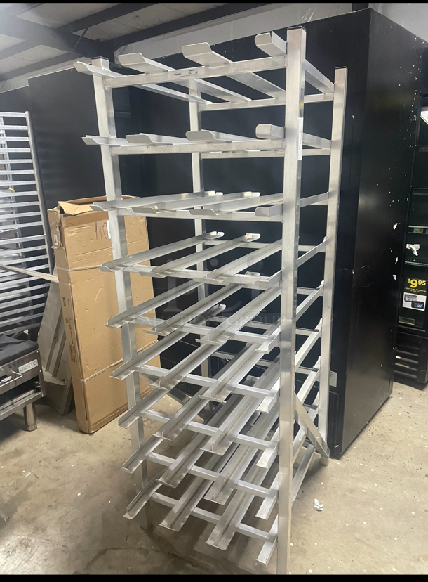 Winholt CR-162 Full Size Aluminum Stationary #10 and #5 Can Rack  - Image 3 of 3