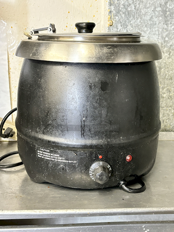 Avantco 11qt Black Soup Kettle Warmer, 120v. Certified Working.  - Image 1 of 3