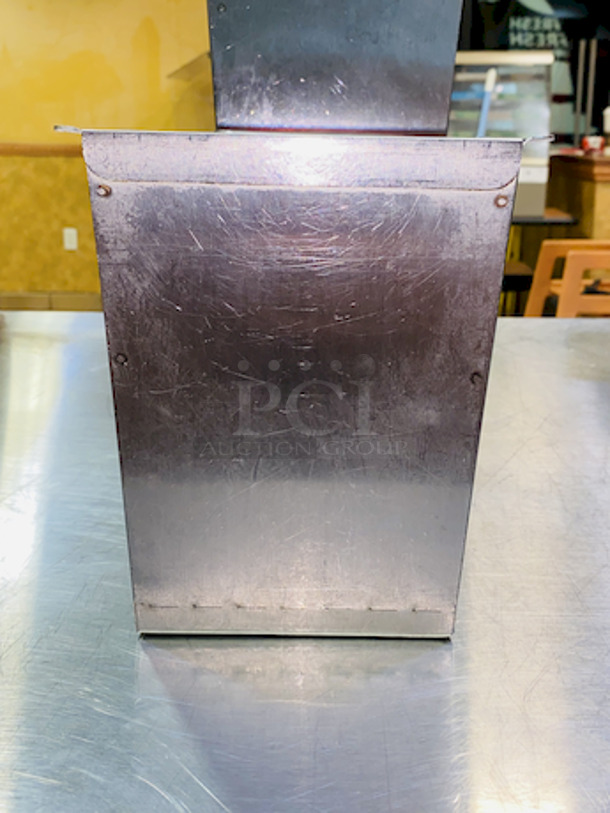 SWEET! Conical Condiment Holders. Perfect for Squirt Bottles. Same Upper Dimensions as 1/6 Pan. 

6-3/4 x 7-3/4

5x Your Bid
 - Image 3 of 7