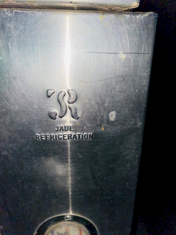 AMAZING! 72” Radiant Broiler on Jade Remote Condensed (4) Drawer Chef Base.

72x35-1/2x39-1/2

2x Your Bid - Image 2 of 3