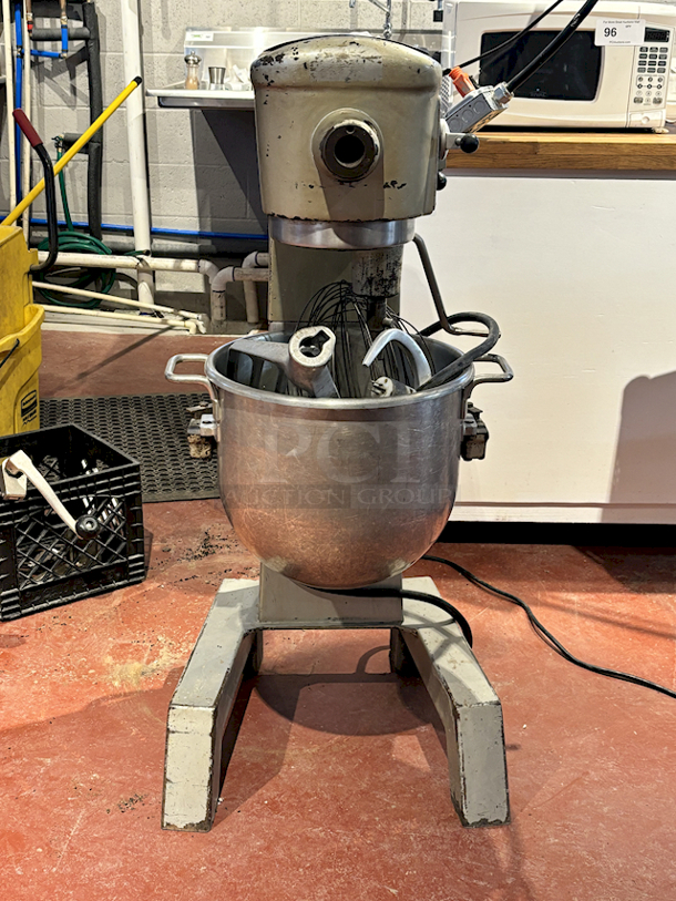 PERFECT SIZE! Hobart D-300 30qt Planetary Mixer With 30qt: Bowl, Paddle, Wire Whip and Dough Hook. 3 Gears, Manual Bowl Lift, 115v 1ph - Image 2 of 12