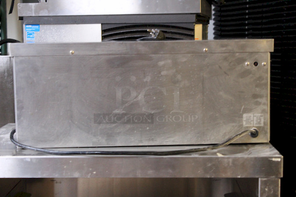 BEAUTIFUL! Star Mfg 526CMA, 1,600 Watt Electric Cheesemelter, Countertop, Infrared Quartz, 120V. Includes Legs and Manual
25-3/4x12-7/8x13 - Image 3 of 5