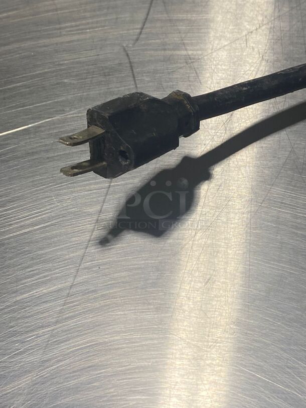 Leader LB4 36" Low Boy Under Counter Refrigerator .....
 - Image 3 of 5
