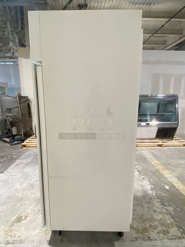 True Single white glass door refrigerator:  - Image 5 of 5