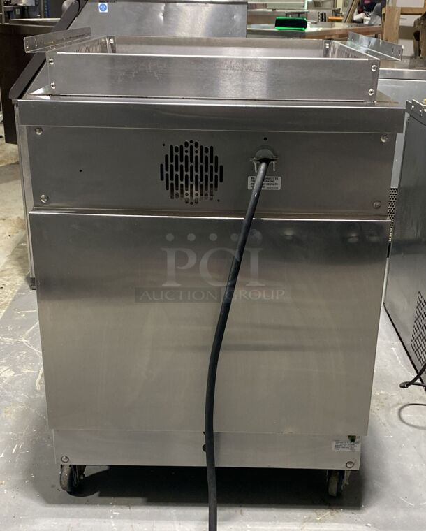WINSTON - CAC507GR - CVAP COOK & HOLD 9CF CAPACITY HALF SIZE OVEN W/ FAN - Image 4 of 6
