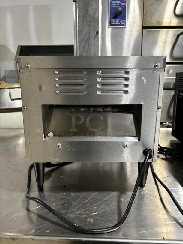 Anvil Conveyor Toaster 
 - Image 2 of 7