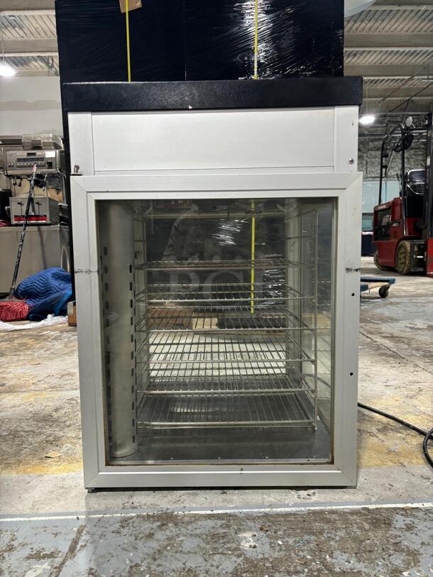 Hatco FSDT-1 22 21/50" Full Service Countertop Heated Display Case - (4) Tier Rack, 120v
 - Image 5 of 6