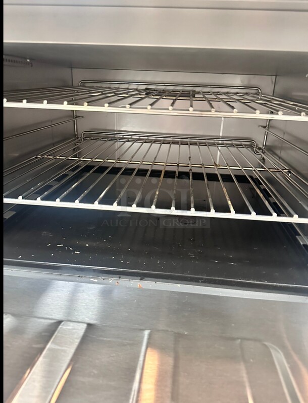 Quality MR6-C-S-3 36 inch 6 Burner Gas Range w/ Standard Oven - Image 9 of 10