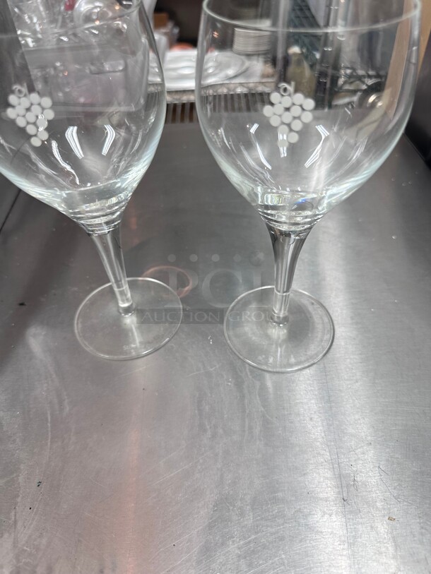 New In Box Stolzle 3770001T Revolution 15.25 oz. All-Purpose Wine Crystal Glass Made In Germany  - Image 6 of 6