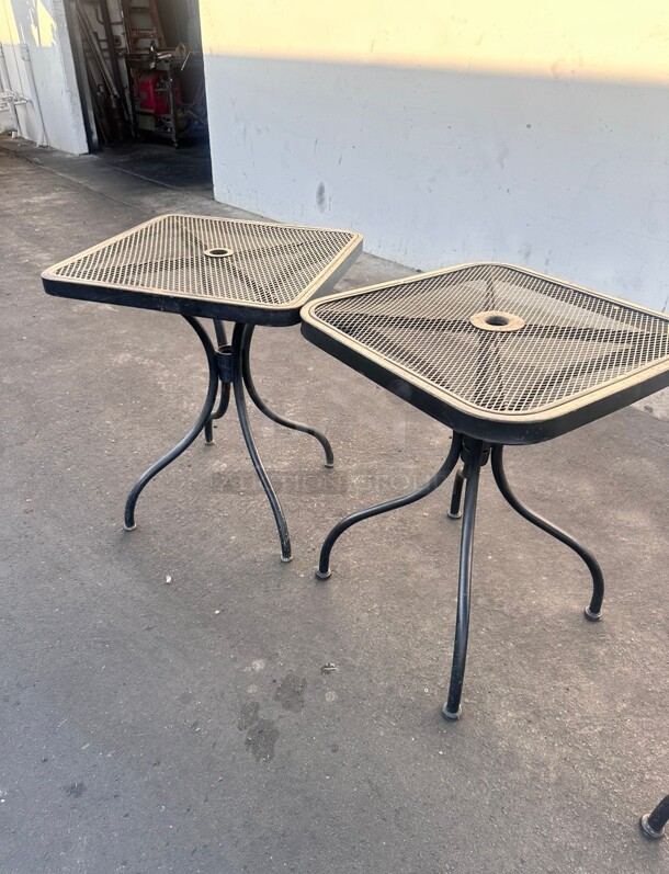 Excellent Metal Restaurant Patio Table Black - Image 5 of 6