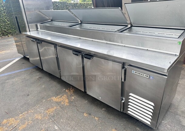 Working Beverage Air DP119HC 119 inch Pizza Prep Table w/ Refrigerated Base, 115v - Image 8 of 9
