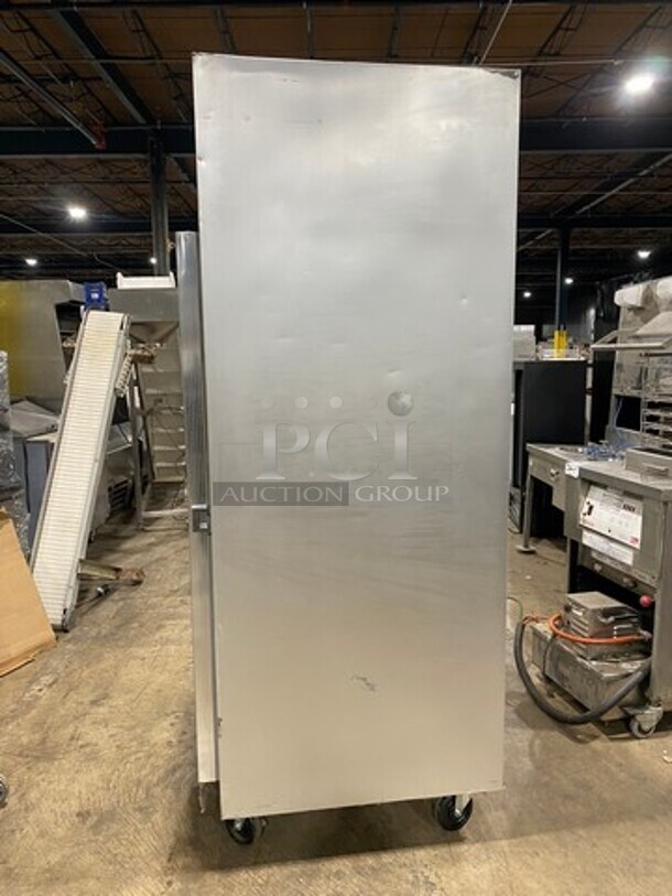COOL! Traulsen Commercial Single Door Reach In Cooler Merchandiser! With View Through Door! Racks! All Stainless Steel! On Casters! Model: G11011 SN: T23758E06 115V 60HZ 1 Phase - Image 4 of 9