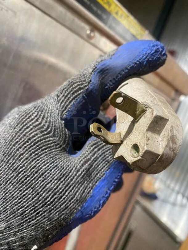 Cres Cor Commercial Heated Holding Cabinet/ Food Warmer! All Stainless Steel! On Casters! Model: 130CDD1836 SN: FJDK7522B 120V 60HZ 1 Phase - Image 8 of 8