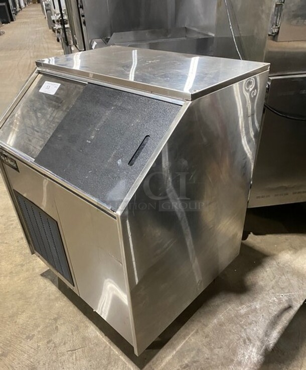 Ice-O-Matic Commercial Undercounter Ice Maker Machine! All Stainless Steel! On Legs! Model: EF250A32S SN: 09091280012386! 115V 60HZ 1 Phase! - Image 2 of 7
