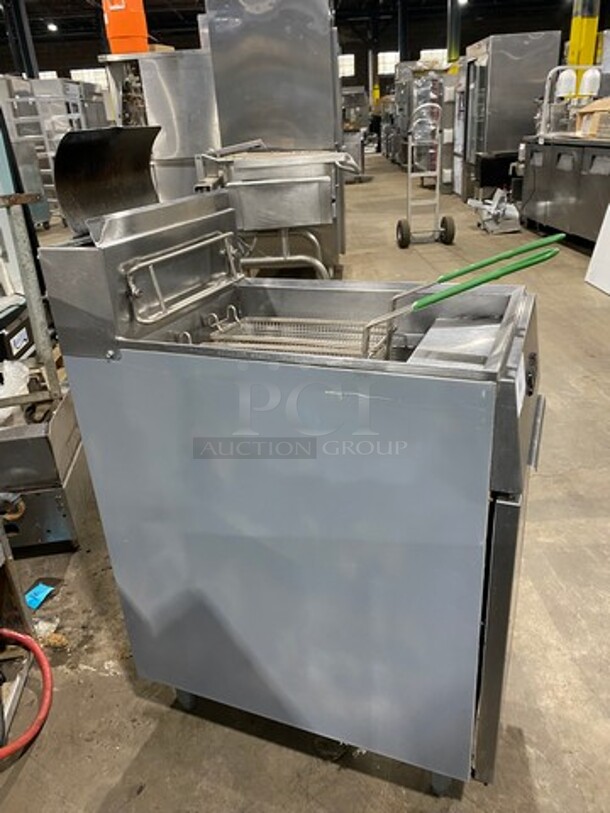 Frymaster Commercial Natural Gas Powered Deep Fat Fryer! All Stainless Steel! On Legs! WORKING WHEN REMOVED! Model: GF14SD SN: 0704FM0279! - Image 2 of 9