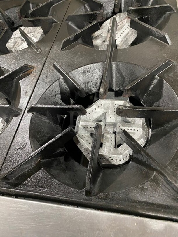Sunfire All Stainless Steel 6 Burner Stove With oven And Back Splash! On Legs! - Image 6 of 10