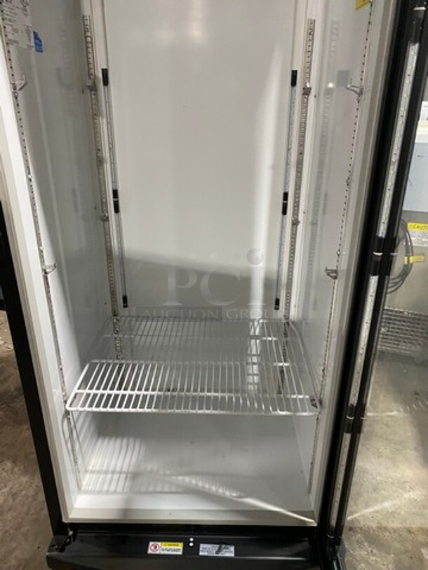 Imbera Single Door Refrigerated Reach In Cooler Merchandiser! With View Through Door! Model: G319CO2 SN: 111150813014 115V 60HZ 1 Phase - Image 5 of 8