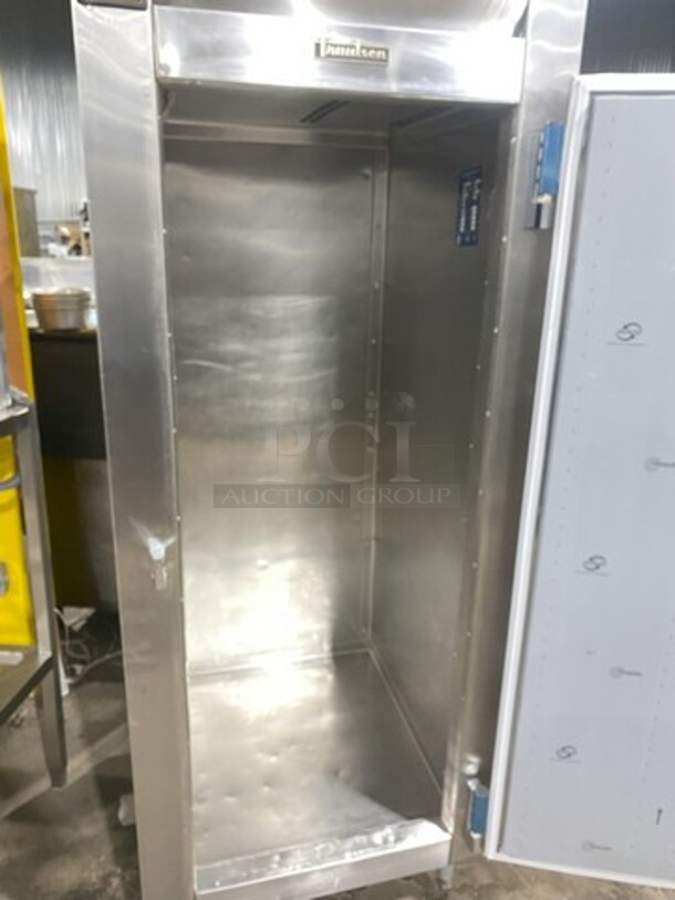 Traulsen One Door Stainless Steel Reach In Cooler! Model RLT132WUT Serial 150858! 115V 1 Phase!  - Image 5 of 10