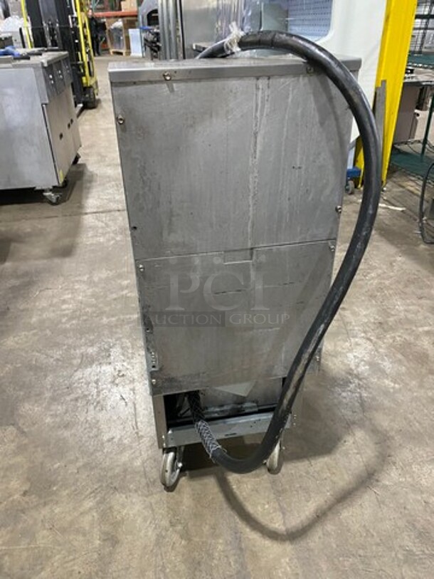 Frymaster Commercial Electric Powered Split Bay Deep Fat Fryer! With Metal Frying Baskets! With Side Splashes! All Stainless Steel! On Casters! Model: RE1142SE SN: 1508NA0057 208V 60HZ 3 Phase - Image 3 of 10