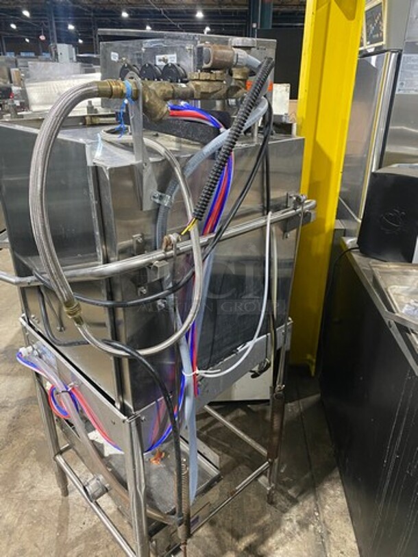 Jackson Ecolab Commercial Pass-Through Dishwasher Machine! All Stainless Steel! On Legs! Model: ES200 SN: 14I297114 115V 60HZ 1 Phase - Image 3 of 12