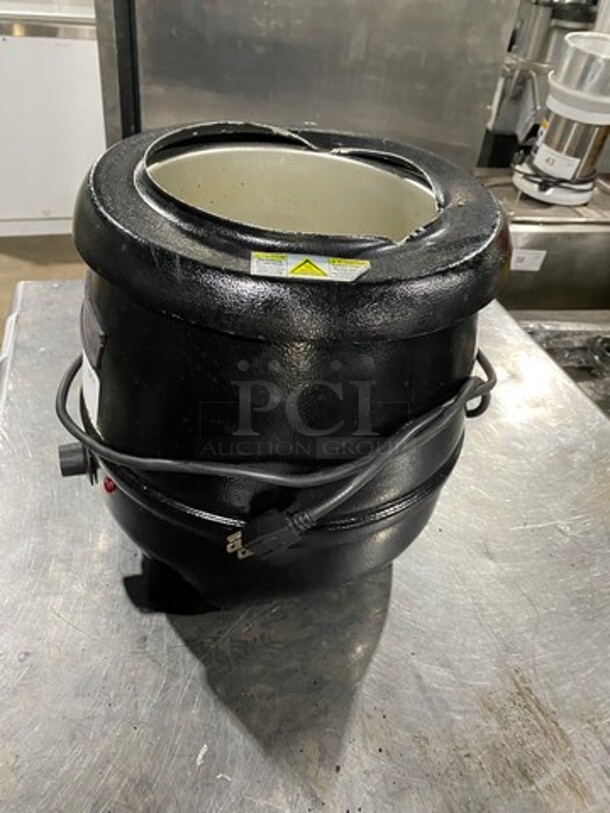 Winco Commercial Countertop Soup Warmer! Model: ESW66 SN: ESW66010048149 120V - Image 2 of 7