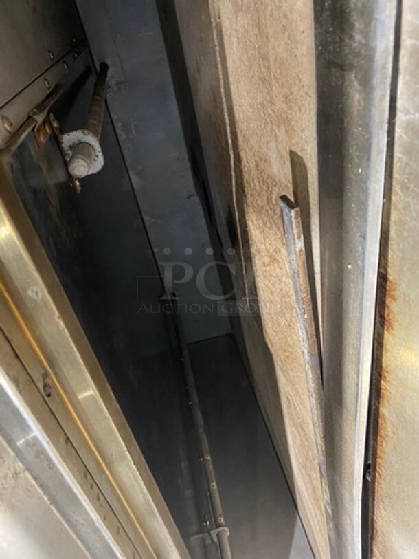 WOW! Blodgett Electric Powered Single Deck Pizza/Baking Oven! All Stainless Steel! On Legs! Model: 1048DD/AA-S SN: 112296QC092A 120V 60HZ 1 Phase - Image 5 of 10