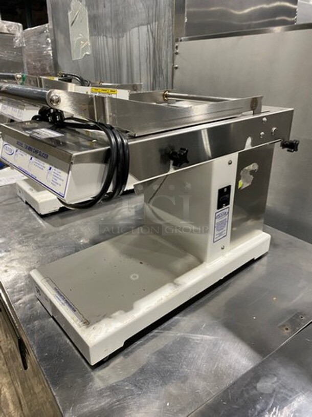 Oliver Commercial Countertop Mini Chip Slicer! Model: 738 SN: 188905 115V 60HZ 1 Phase - Image 3 of 7