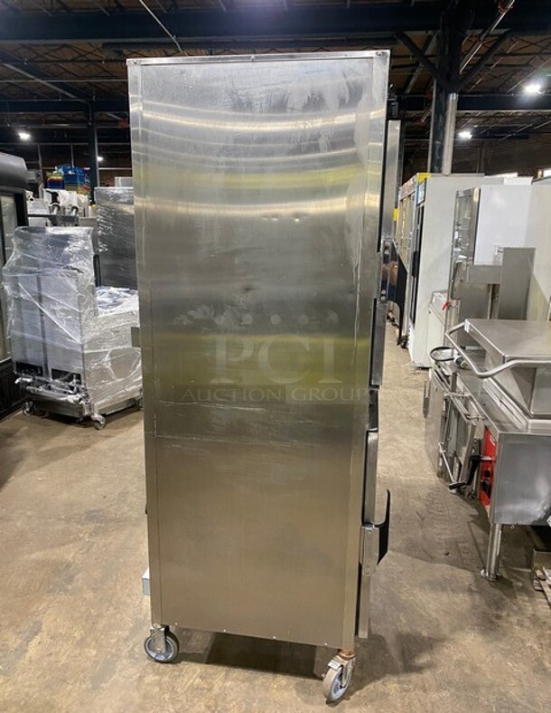 FAB! 2018 Alto Shaam 3 In 1 Cooking Center- Smoker/Cook-N-Hold/Food Warmer Holding Cabinet!  Halo Heat Series! MODEL 1000-SK/I SN:2377537-000 208/240V 1PH! On Commercial Casters!   - Image 4 of 9