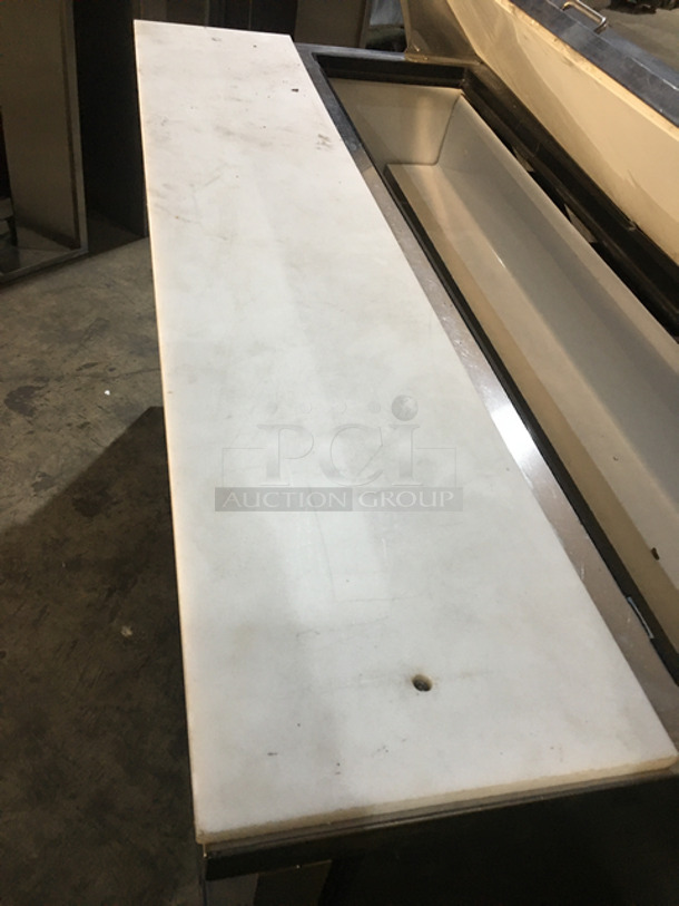 NICE! True Refrigerated Sandwich Prep Table! With Underneath Storage Space! With 2 Drawers! With Poly Coated Rack! With Commercial Cutting Board! All Stainless Steel! On Casters! Model: TSSU6016D2 SN: 8411708 115V 60HZ 1 Phase - Image 10 of 11