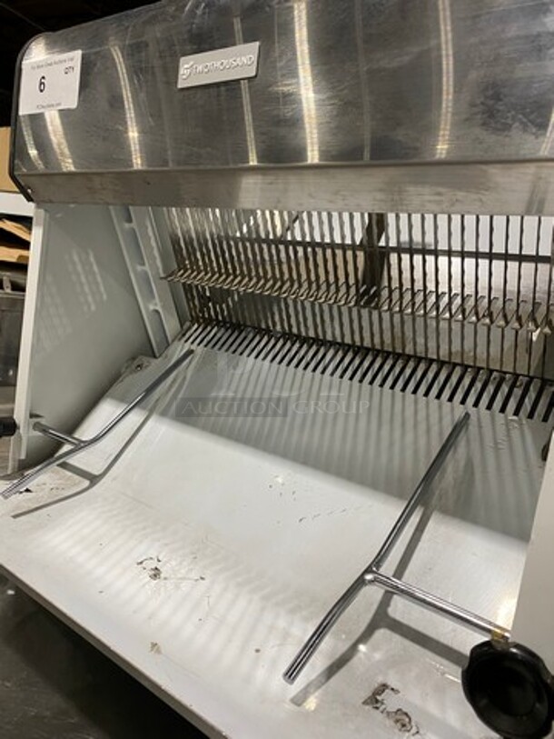LATE MODEL! 2019 Two Thousand Commercial Countertop Bread Loaf Slicer! Model: TTD7B 110V 60HZ 1 Phase - Image 7 of 10