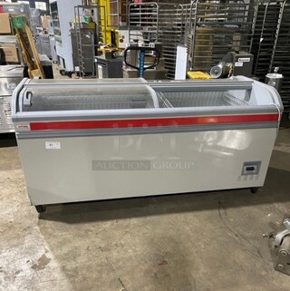 AHT Chest Freezer Merchandiser! Model Manhattan210VS SN: 34990700000059! 110-120V 1Phase! With Baskets!