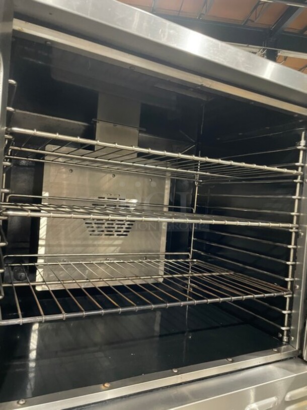 Sweet! American Range Majestic Series Commercial Natural Gas Powered Single Deck Convection Oven! On Stand With Storage Shelf! All Stainless Steel! With Metal Oven Racks! Working When Removed!  - Image 5 of 7