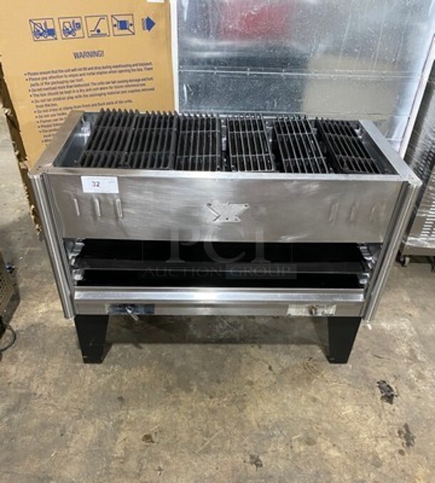 Bakers Pride Commercial Gas Powered Char Broiler Grill! All Stainless Steel! On Legs!