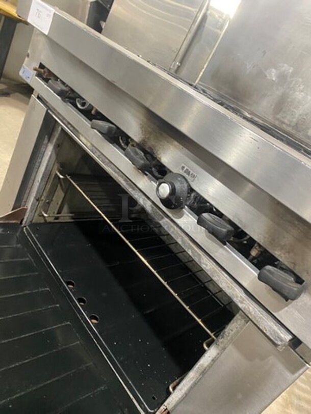 Sunfire Commercial Natural Gas Powered 6 Burner Stove! With Raised Back Splash! With Oven Underneath! All Stainless Steel! Model SX626 Serial 0706100169977! On Legs!
 - Image 8 of 10