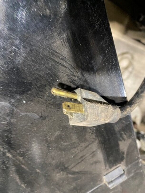 Cecilware Commercial Countertop Hot Beverage Dispenser! Model: GB3LD 120V - Image 9 of 9